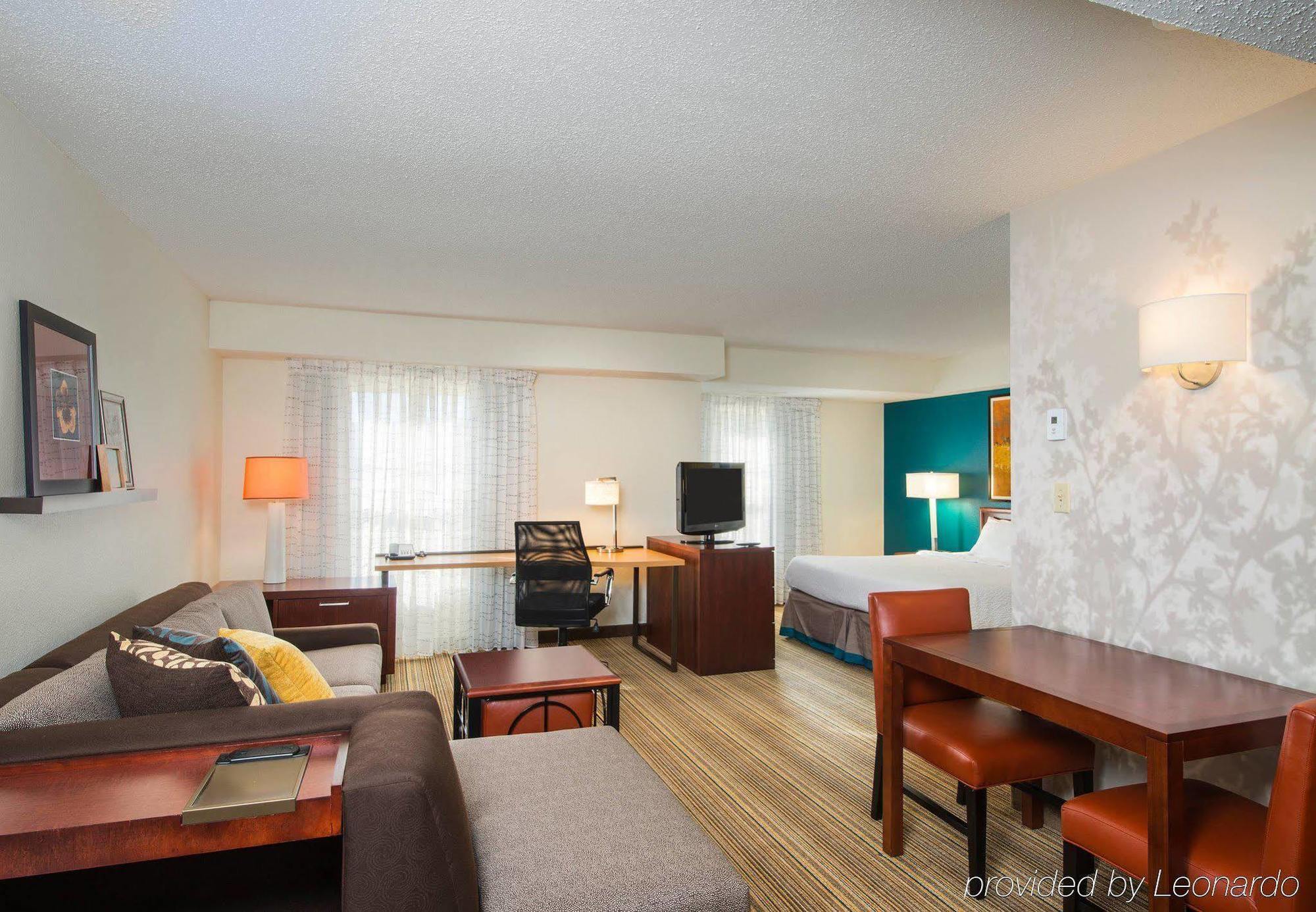 Residence Inn By Marriott Вильямсбург Экстерьер фото